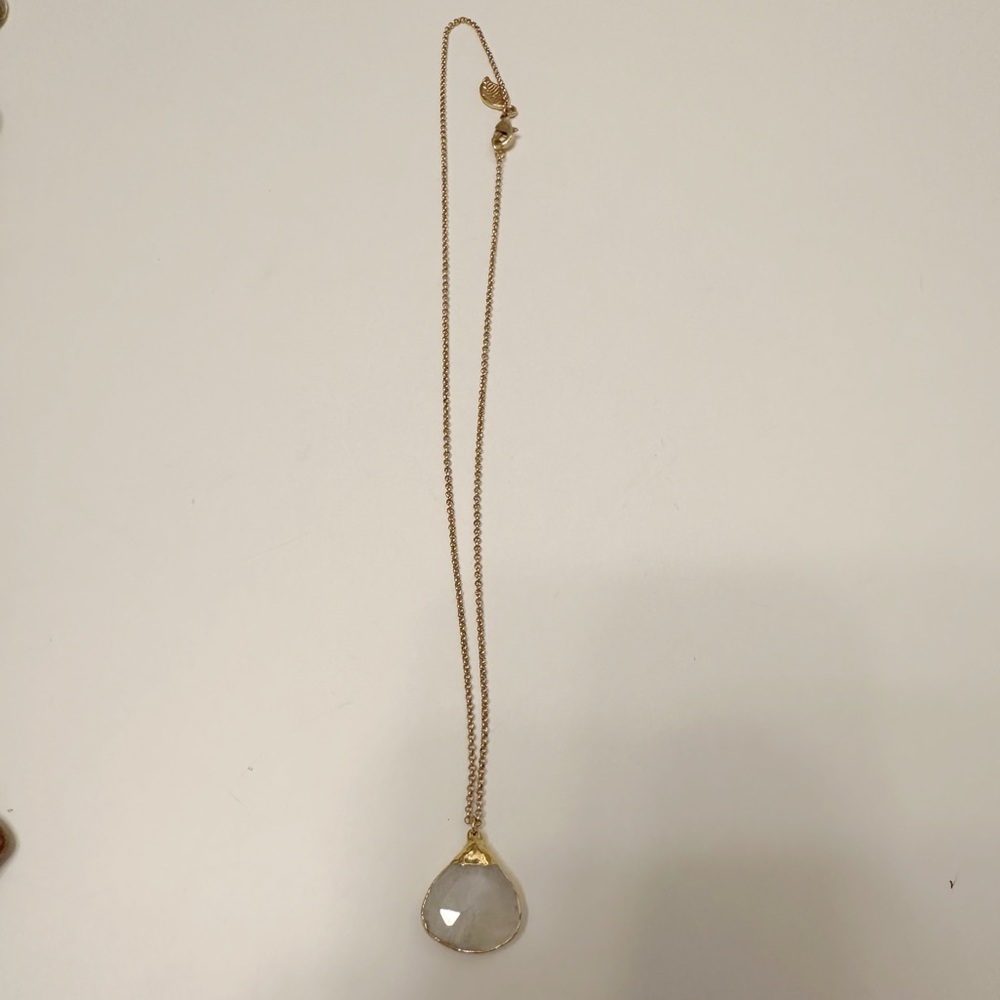 MOONSTONE DROP‎ PENDANT NECKLACE - Picture 3 of 5